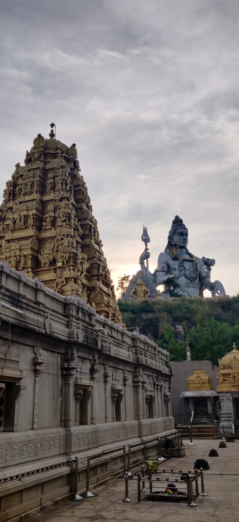 Murudeshwar temple, road trip from Gokarna